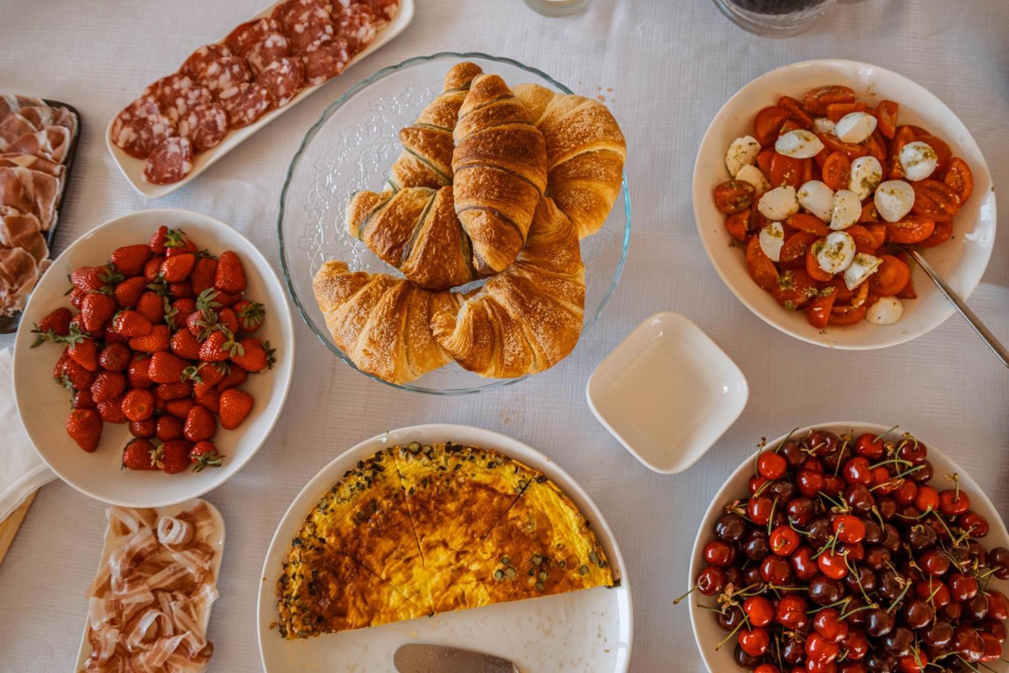 Posestvo Scurek Wine Bed & Breakfast Dobrovo Bagian luar foto