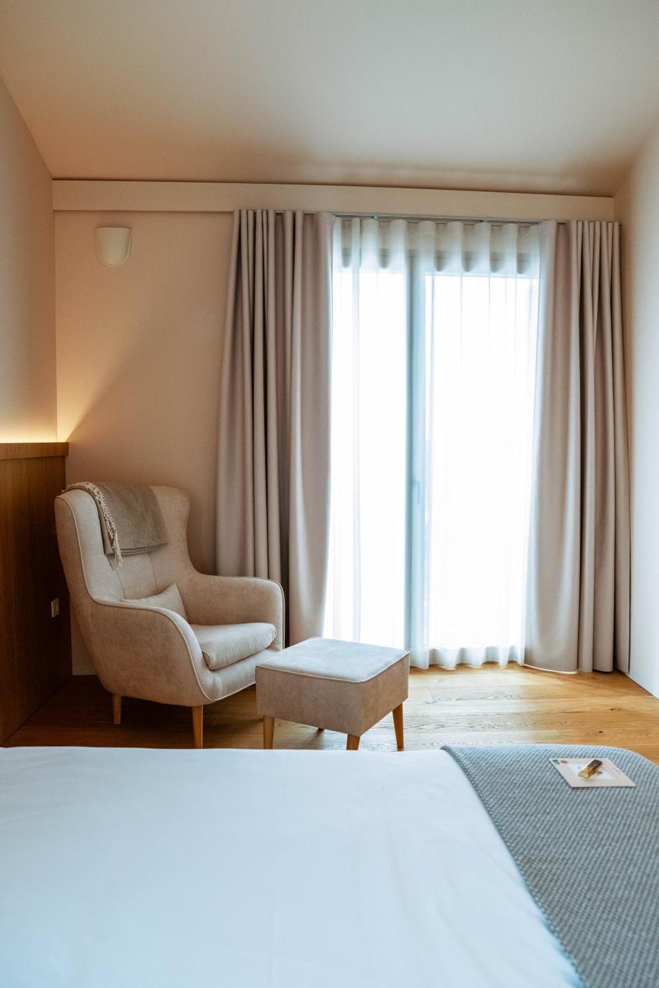 Posestvo Scurek Wine Bed & Breakfast Dobrovo Bagian luar foto